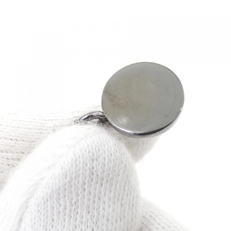 Mặt dây chuyền Louis Vuitton LV Extinct M00521 623765