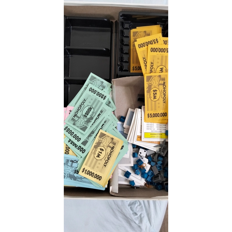 Cờ tỷ phú Monopoly mua từ USA về (giá Mỹ 650K bán 299K) 508459