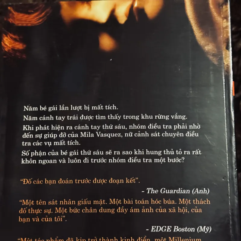 Kẻ nhắc tuồng (sách đẹp)  764351