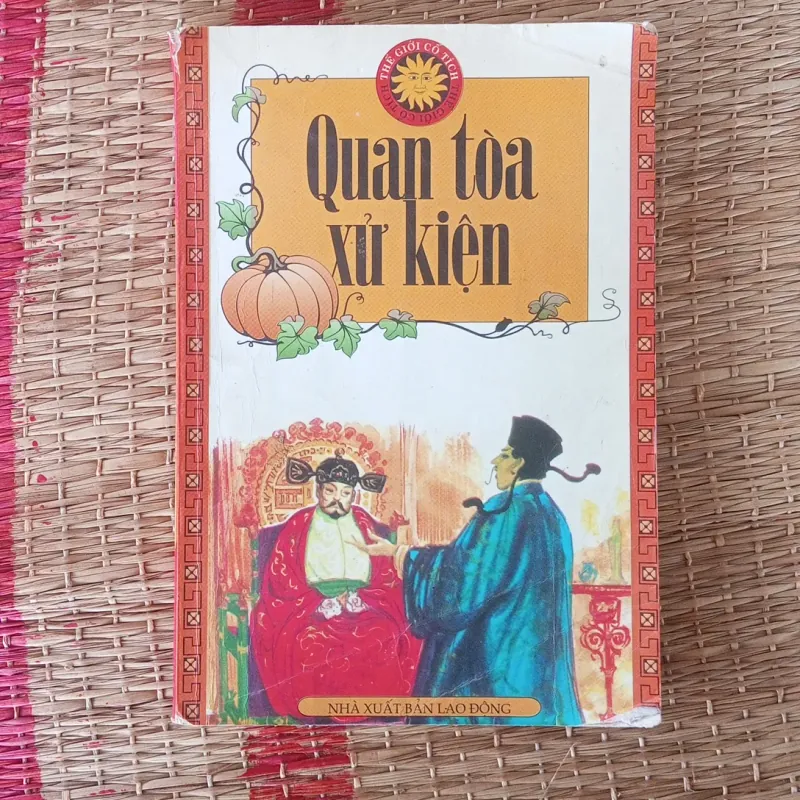 Quan toà xử kiển 1019302