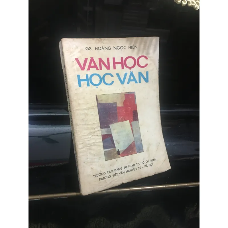 Văn học - học văn 974805