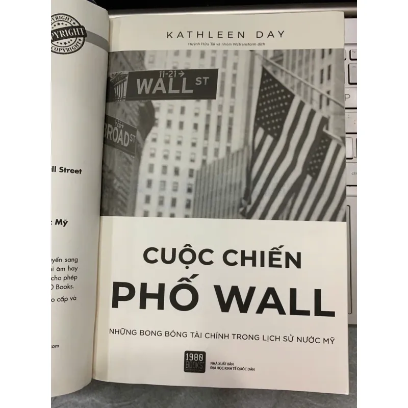 CUỘC CHIẾN PHỐ WALL - KATHLEEN DAY 745470