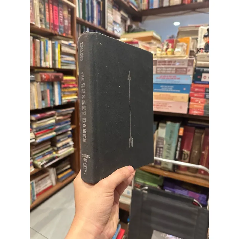 THE HUNGER GAMES - Suzanne Collins (Scholastic) 139177