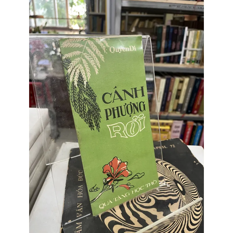 CÁNH PHƯỢNG RƠI - QUYÊN DI 931011