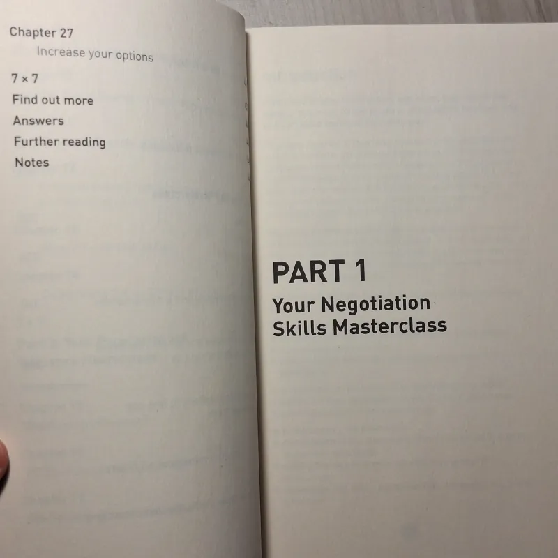 The Ultimate Negotiation Book: Master Persuasion, Influence, and NLP 933924
