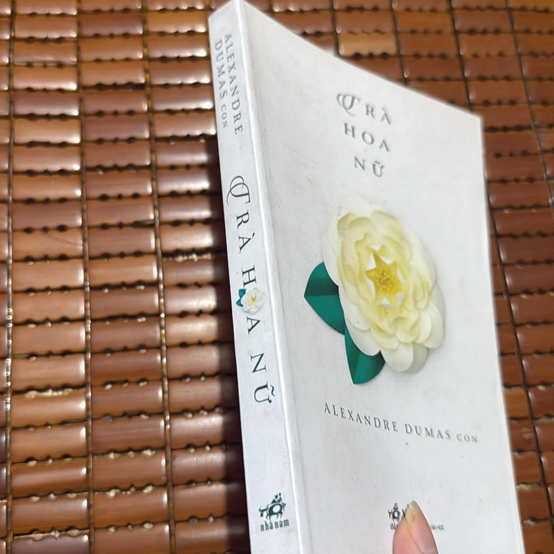 Trà hoa nữ - Alexandre Dumas 531142