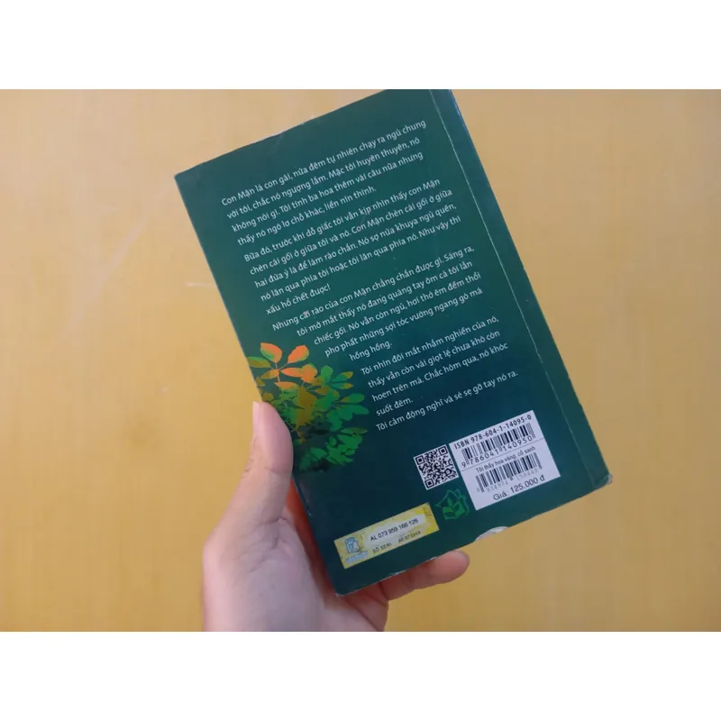 Tôi thấy hoa vàng trên cỏ xanh, sách văn học, tiếng Việt  715306