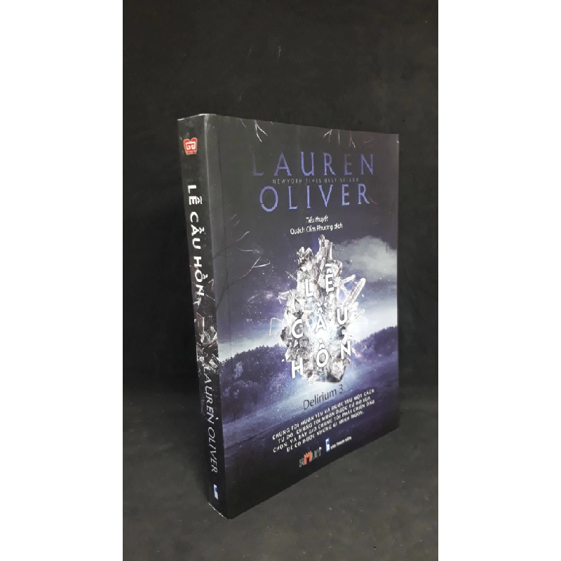 Đọc sách cùng PK - Sách Lễ cầu hồn - Auren Oliver new 90% 0706 - Đinh Tị 250128