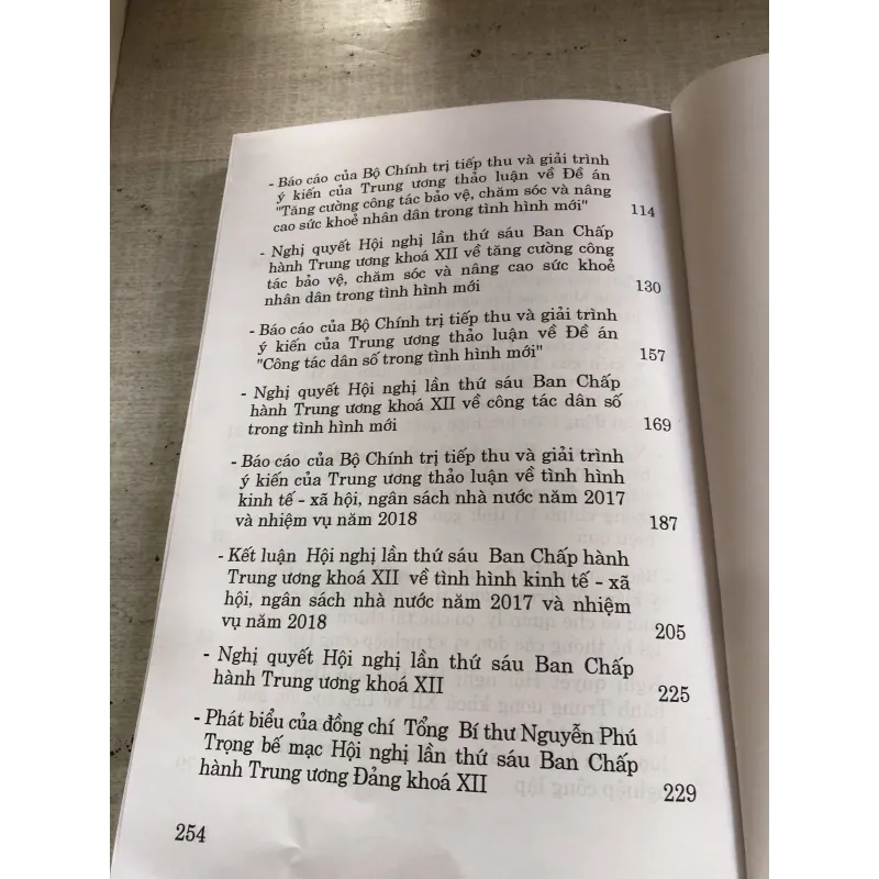 Văn kiện Hội nghị lần thứ sáu Ban Chấp hành Trung ương Đảng khoá XII 782088