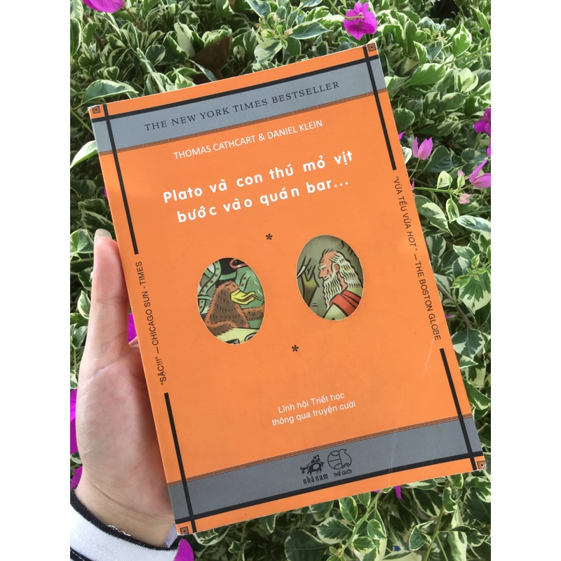 Plato và con thú mỏ vịt bước vào quán bar Thomas Cathcart & Daniel Klein 531409