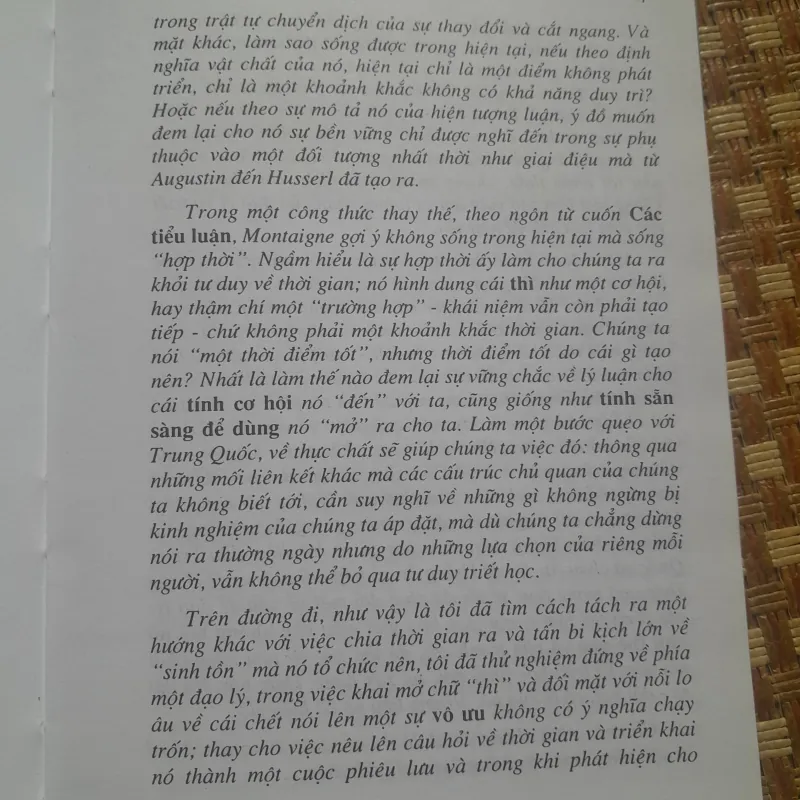 BÀN VỀ CHỮ THỜI 756844