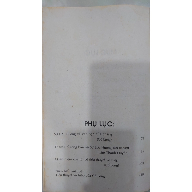 Sở Lưu Hương Tân Truyện (Bộ 9 tập)
- Cổ Long; 
Nguyễn Thị Bích Hải dịch
 198860