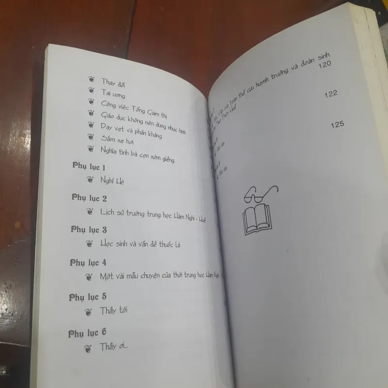 Lê Hiếu Kính - HỒI KÝ NGHỀ GIÁO 606378