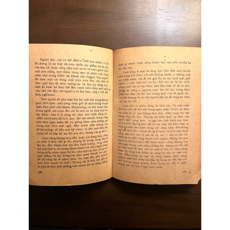 Văn xuôi Việt Nam trên con đường hiện thực xã hội chủ nghĩa (xb 1980) 552054