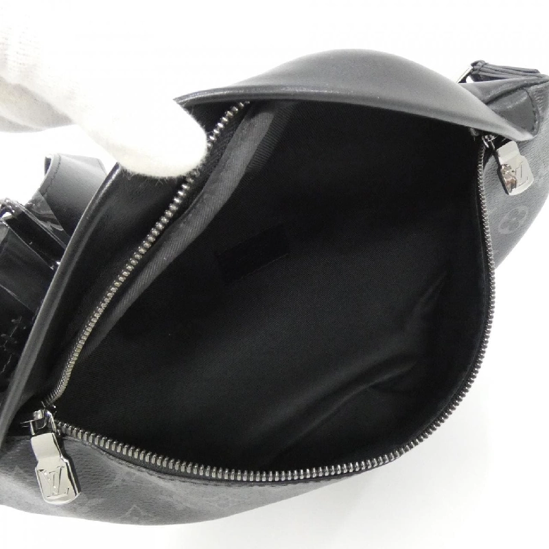 Túi đeo chéo Louis Vuitton Monogram Eclipse Discovery M44336 - Hàng hiệu Authentic 802150