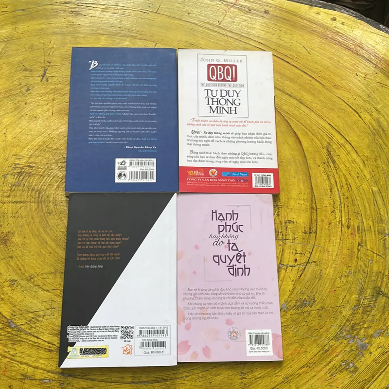 COMBO TUỔI TRẺ ĐÁNG GIÁ BAO NHIÊU? -TRÊN ĐƯỜNG BĂNG- TƯ DUY THÔNG MINH- HẠNH PHÚC- 603256