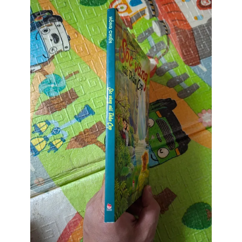 Sóc vàng núi Thần Cọp 791698