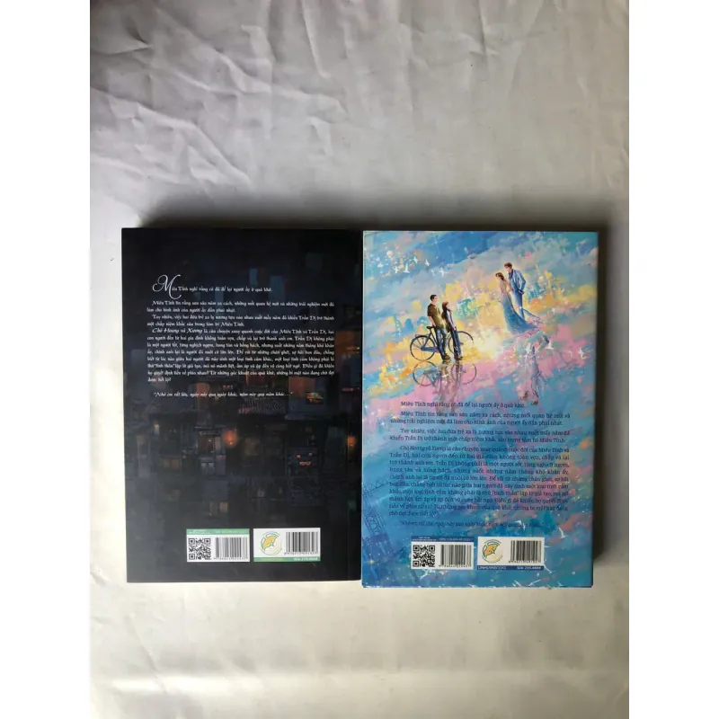 Chó Hoang Và Xương - Hữu Đồ Thành 1007340