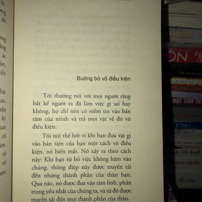 Chạm mặt đất - Daehaeng 1041733