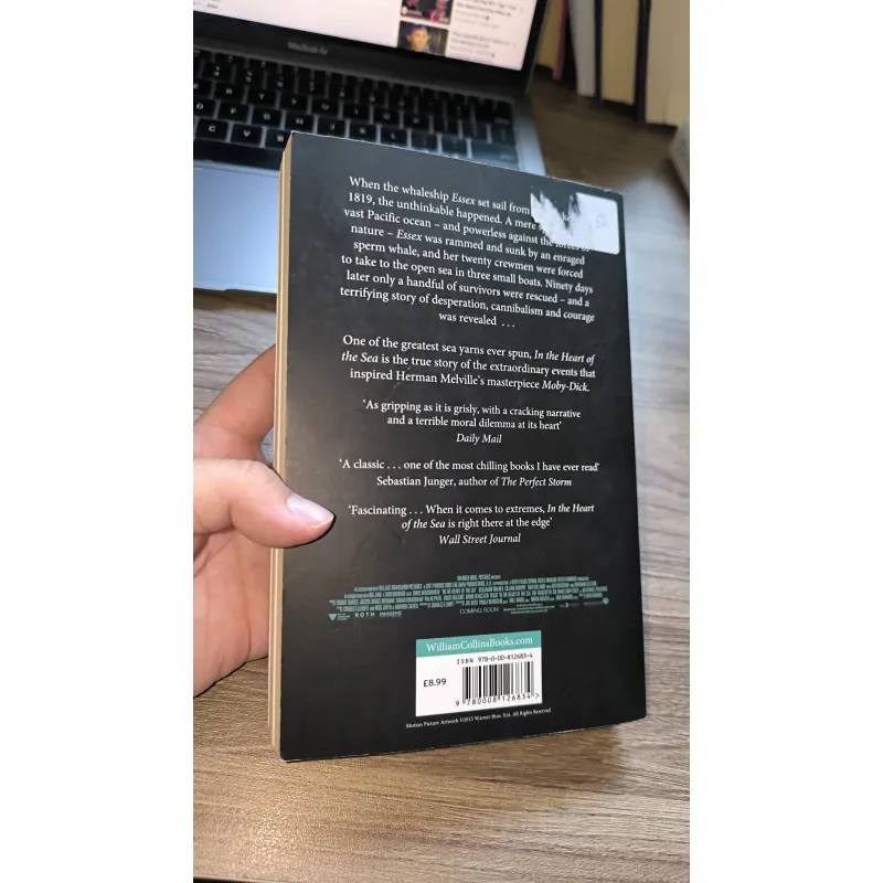 In the Heart of the Sea by Nathaniel Philbrick (Paperback bản movie tie-in) maritime h 791532