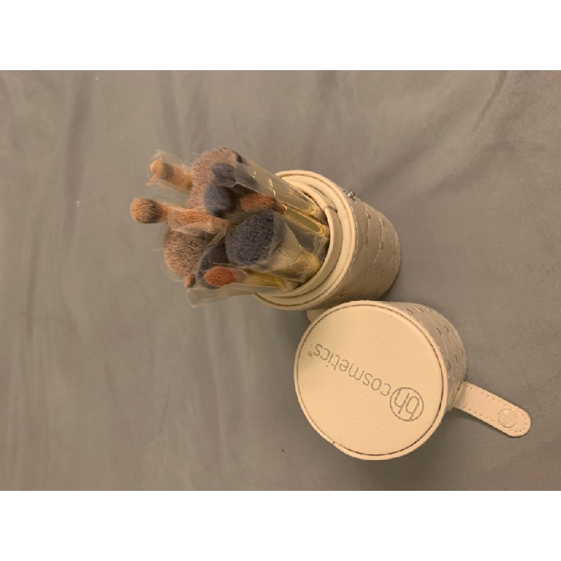 Bộ cọ trang điểm BH Cosmetics 988