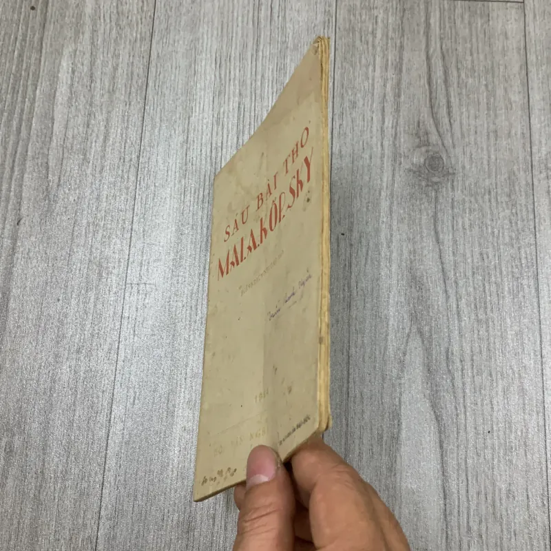 Sáu bài thơ mai a kop ski. 10a3 1025807