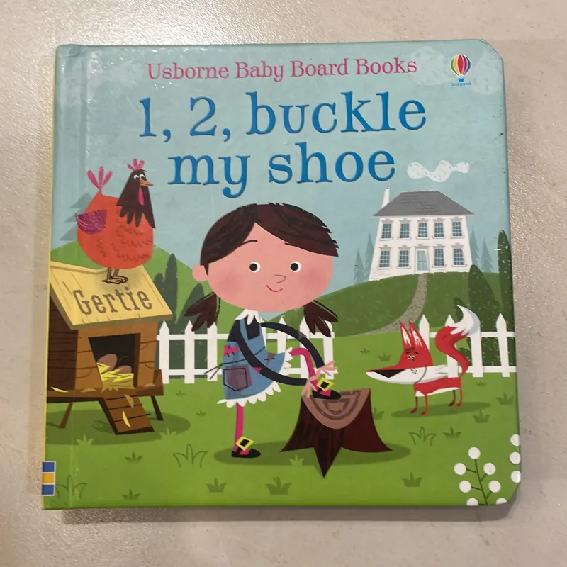 NGOẠI VĂN tiếng anh trẻ em: usborne baby board books - 1,2 buckle my shoe  1027591