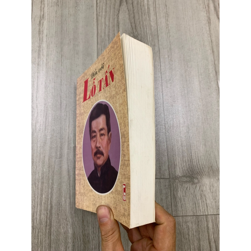 Sách đến với lỗ tấn. 999 471216