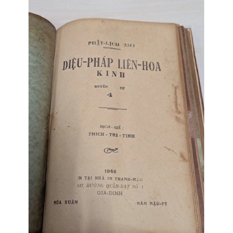 Diệu pháp liên hoa kinh -  ( trọn bộ 7 quyển + 1 quyển pháp hoa kinh cương yếu xuất bản 1948 đóng bìa xưa ) 545622