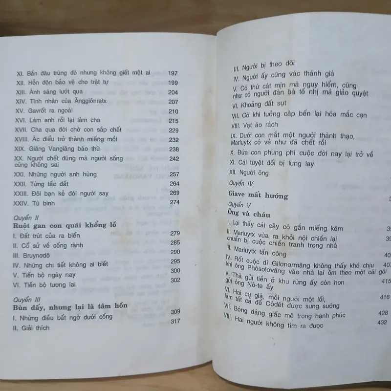 Những Người Khốn Khổ (Tập 1, 4) - Vichtor Huygô 689305