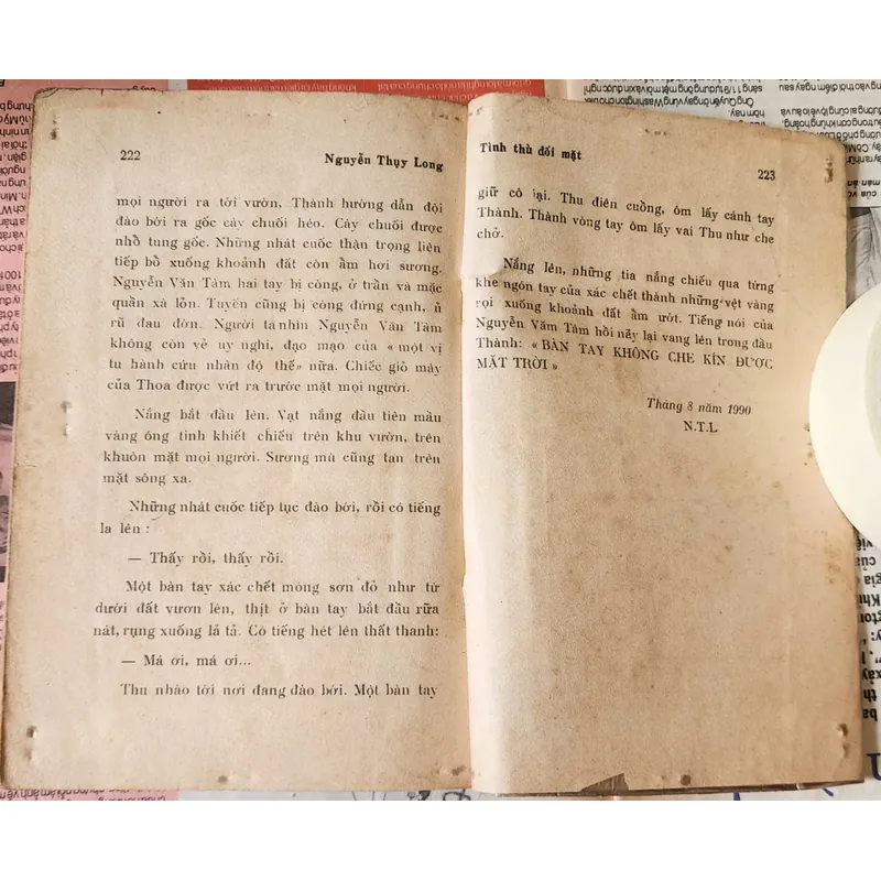 Tiểu thuyết Tình thù đối mặt - tác giả Nguyễn Thụy long 704944