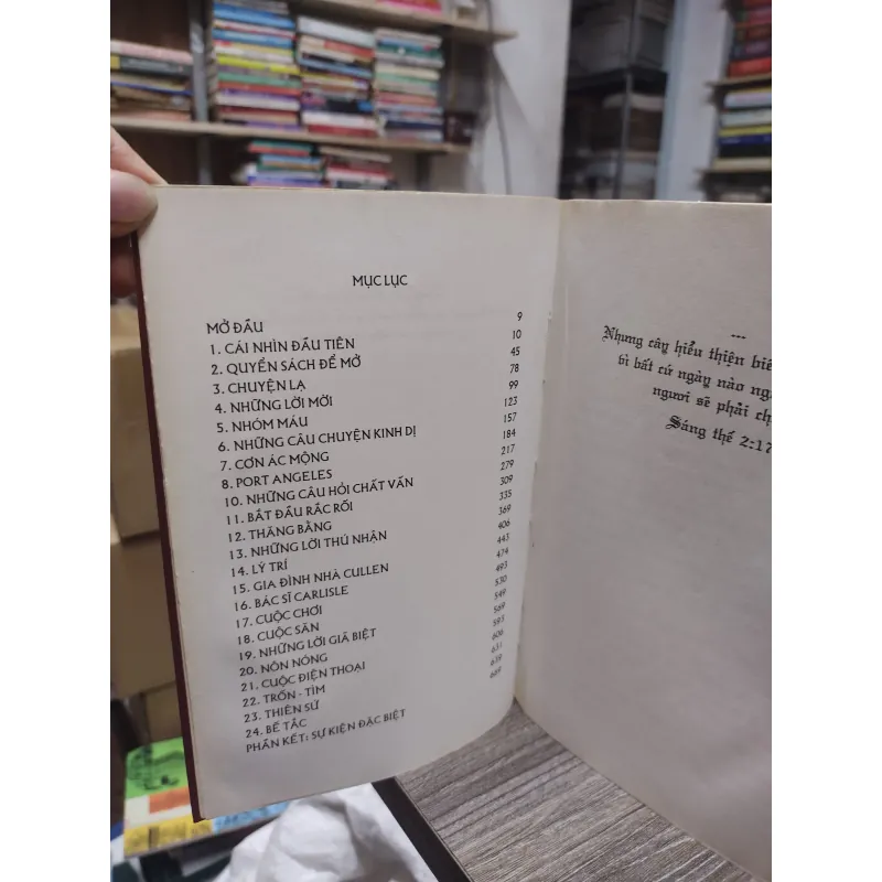 Sách: Trọn bộ Chạng Vạng, Trăng Non, Nhật Thực, Hừng Đông (B1) 728145