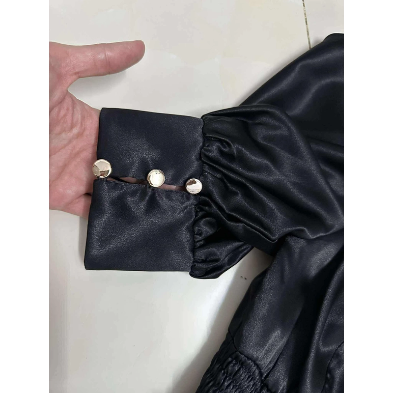 Váy đen nữ tính kiểu hiện đại size M  544150
