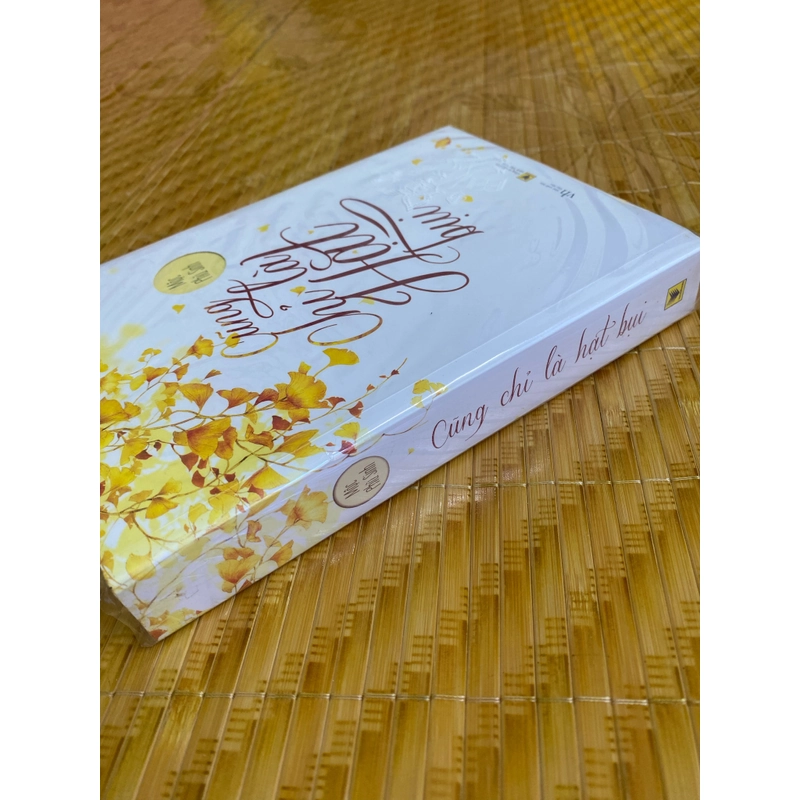 Cũng chỉ là hạt bụi 460199