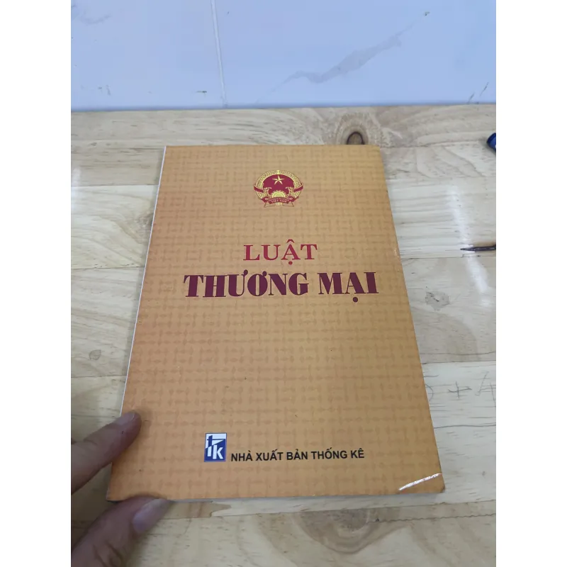 Luật thương mại  926681