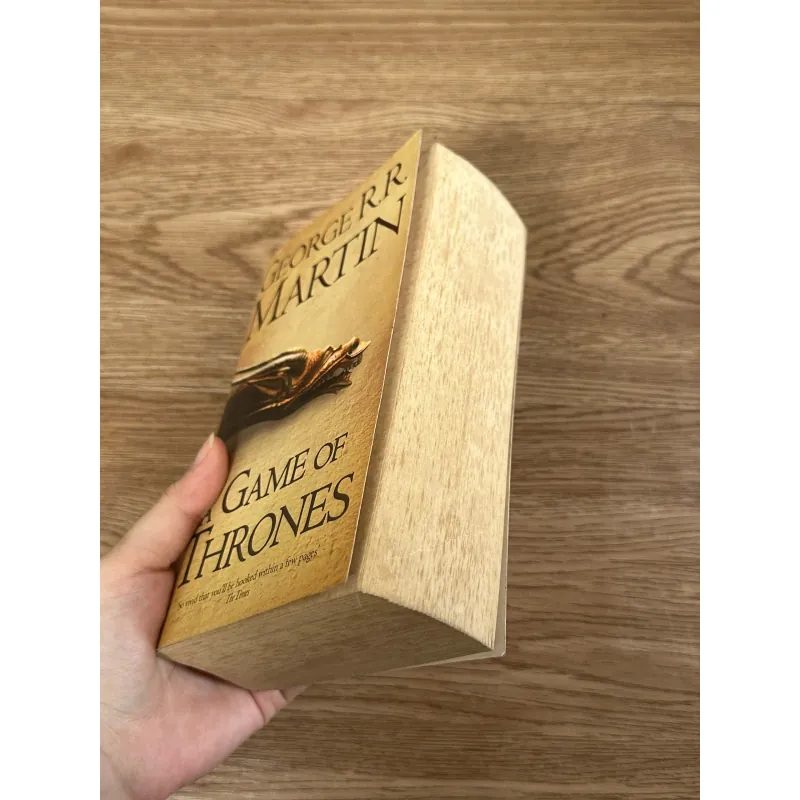 A Game of Thrones - George R. R. Martin 782905