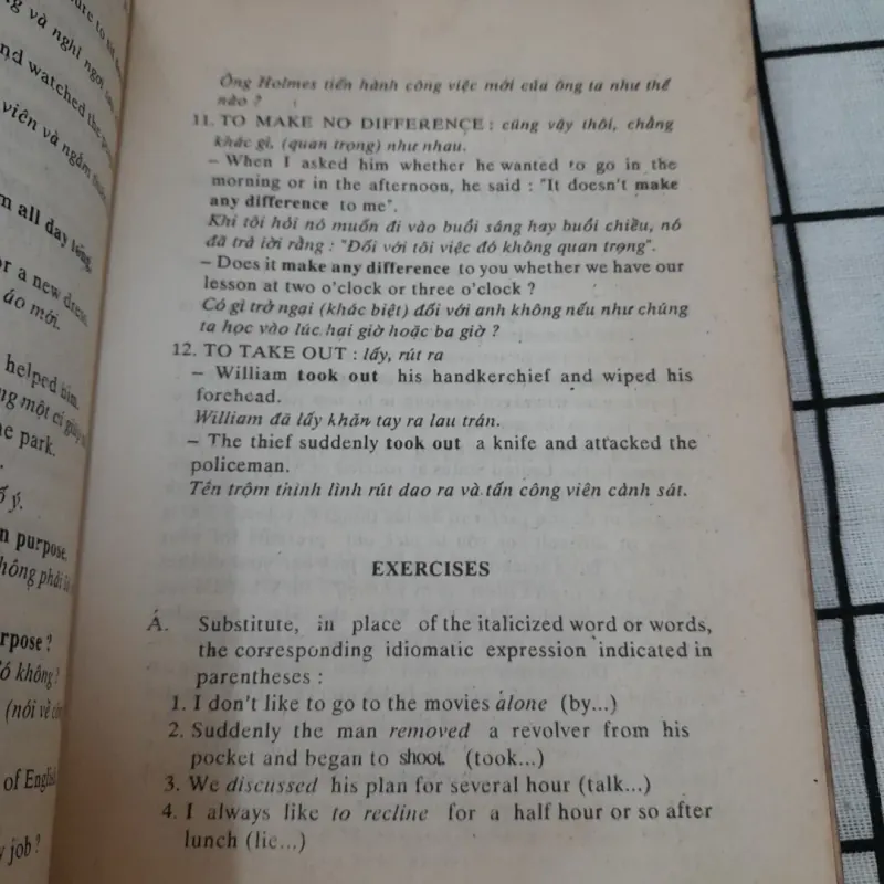 THÀNH NGỮ ANH VIỆT THÔNG DỤNG (Essential Idioms in Eng) Robert Dixson. Anh Thư dịch. 1993 732658