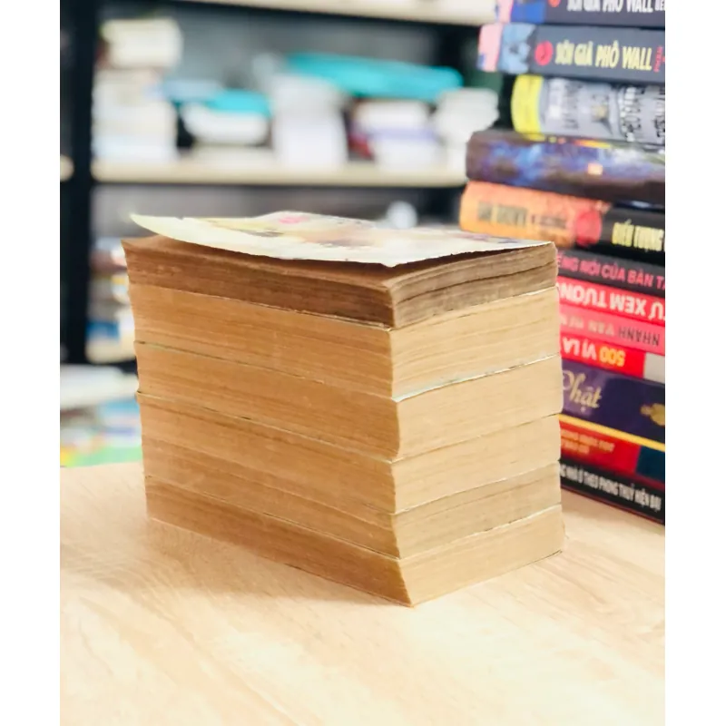 6 tập – Văn xuôi lãng mạn Việt Nam (1930–1945) 925795