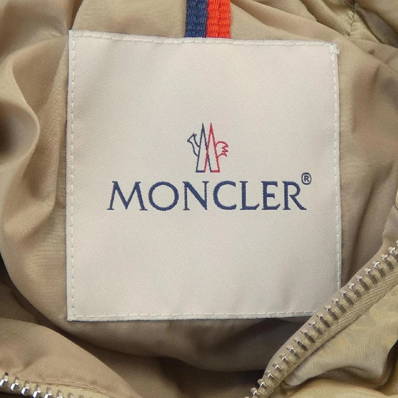 Áo khoác lông vũ MONCLER 640198