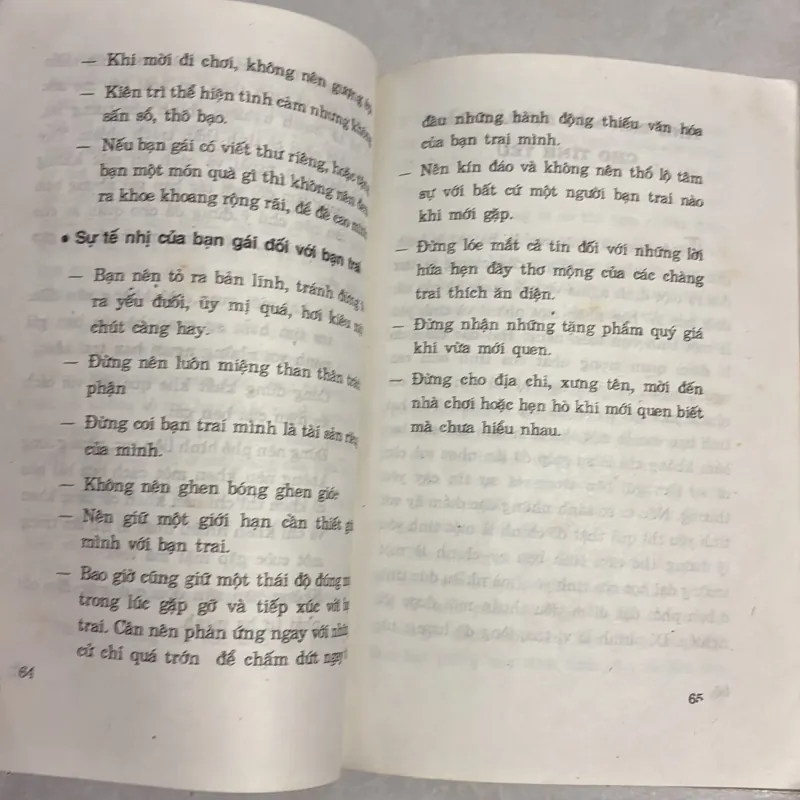 Thuật ứng xử trong tình yêu - 1994s 778615