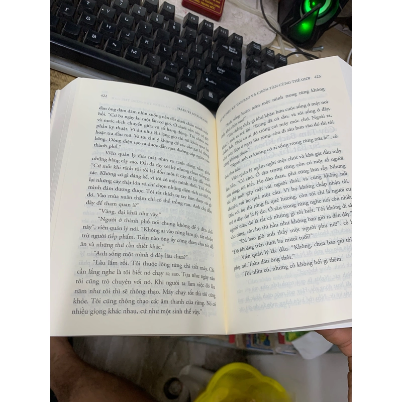 Xứ sở diệu kỳ tàn bạo và chốn tận cùng thế giới. 999 463451