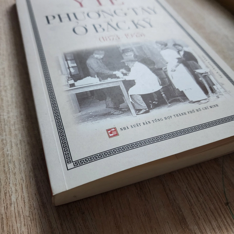 Y tế phương Tây ở Bắc Kỳ | Bùi Thị Hà  550718