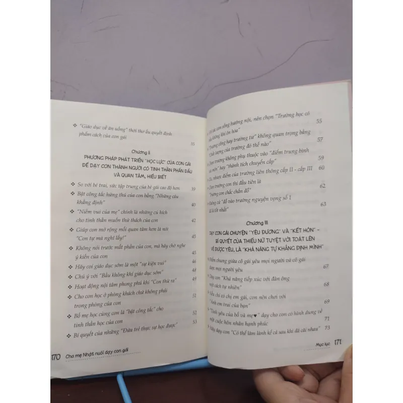 Sách: Cha mẹ Nhật nuôi dạy con gái - TG: Morotomi Yoshihiko 958142