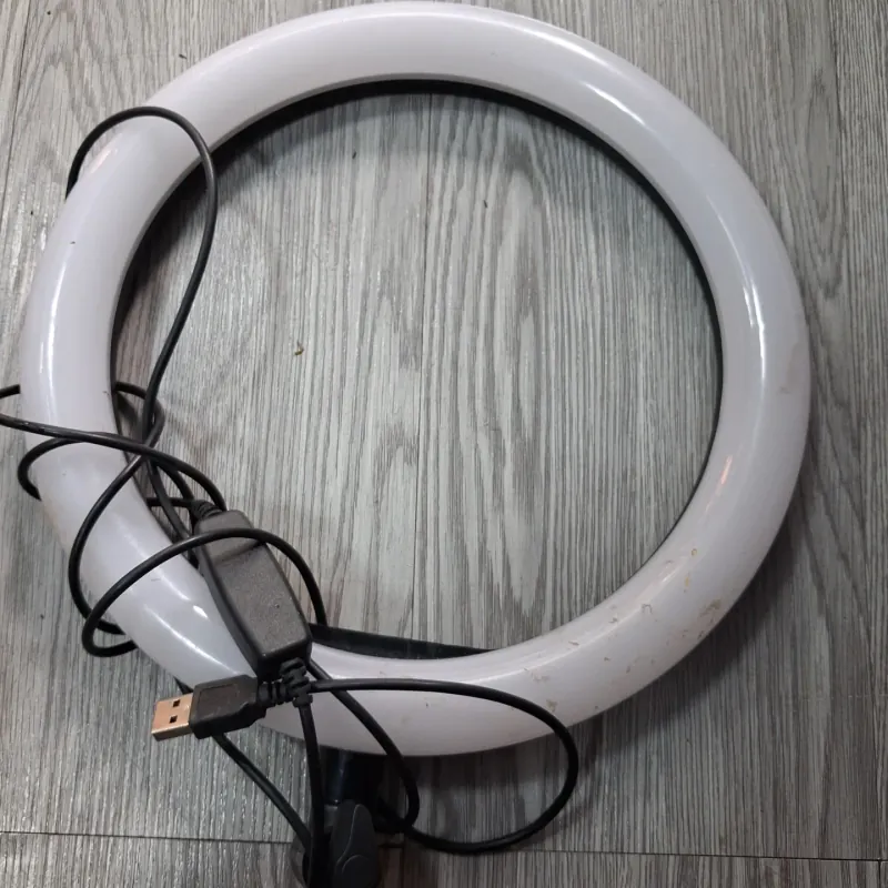 Đèn live tream 788266