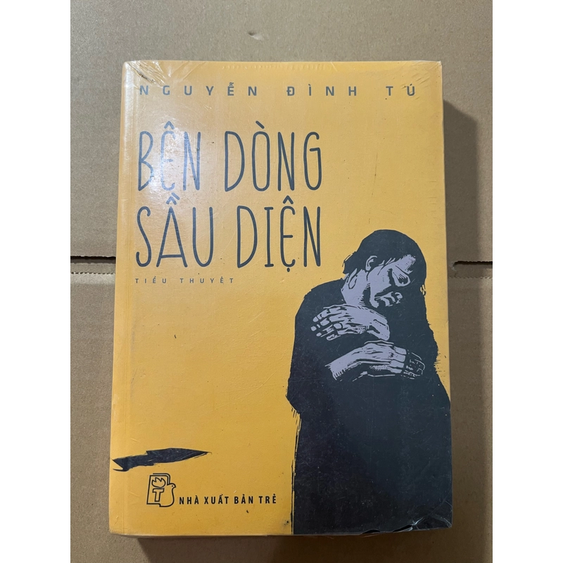 BÊN DÒNG SẦU DIỆN 524456