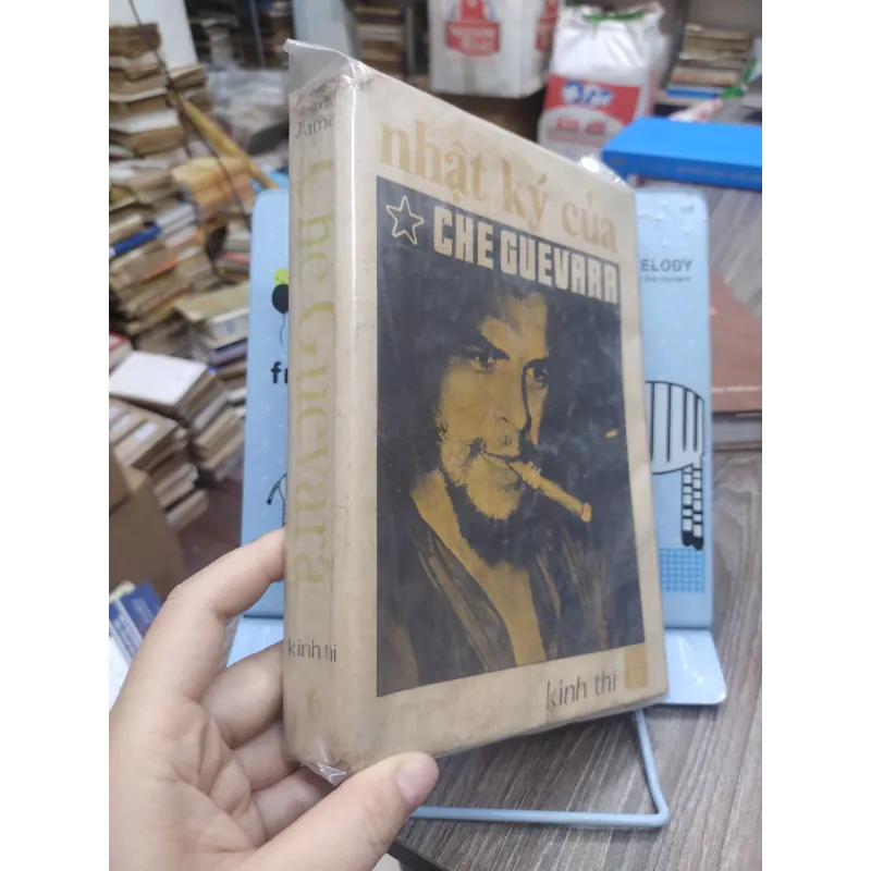 Sách: Nhật ký của Che Guevara - TG: Kinh Thi (A3) 740705