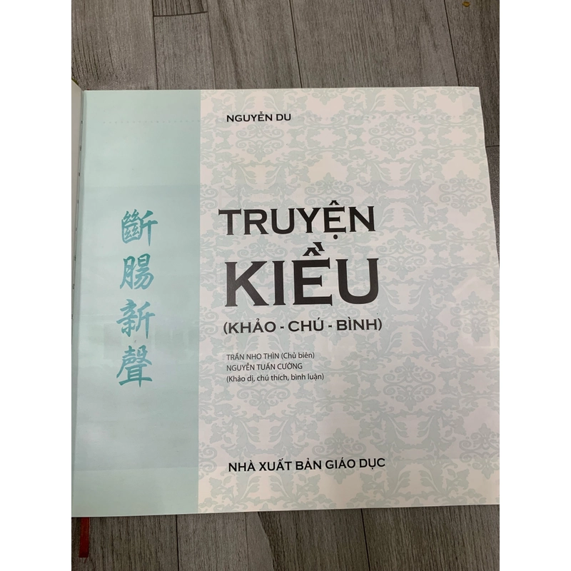 Truyện kiều - Nguyễn Du. Bìa cứng 537341