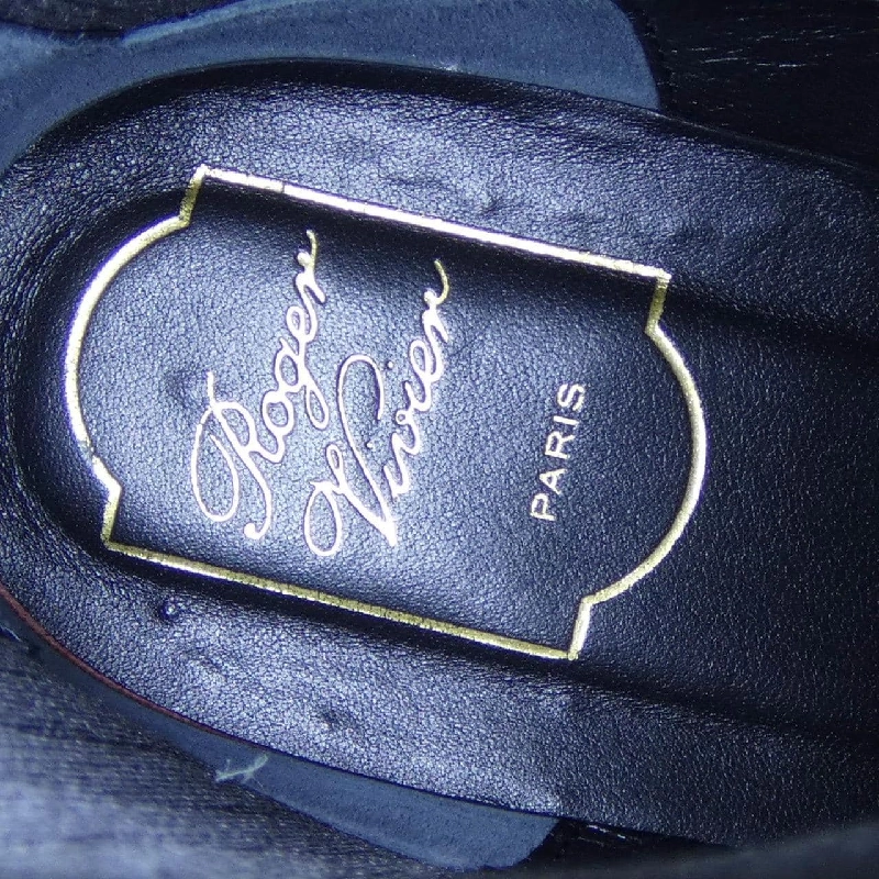 Giày bốt ROGER VIVIER - Hàng hiệu Chính hãng 828282