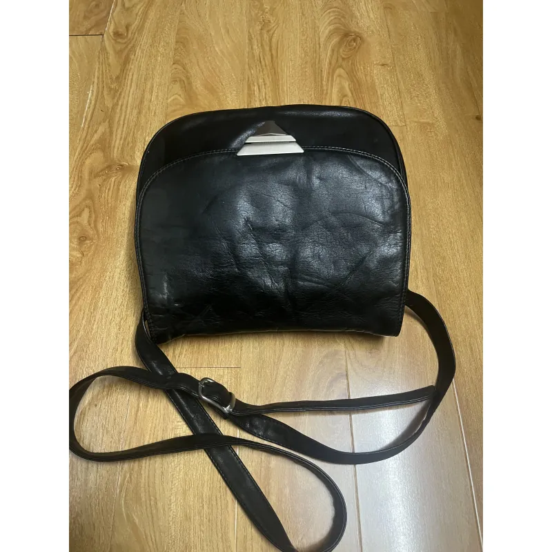 Túi nữ size 22*23*8 dz thật 2hand 934449