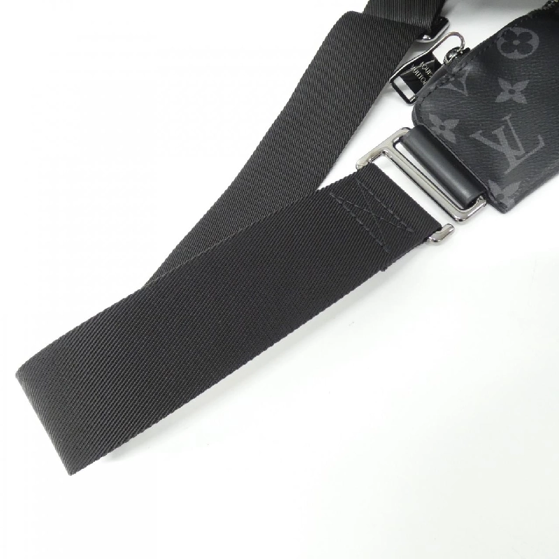 Túi đeo chéo Louis Vuitton Monogram Eclipse M42906 612432